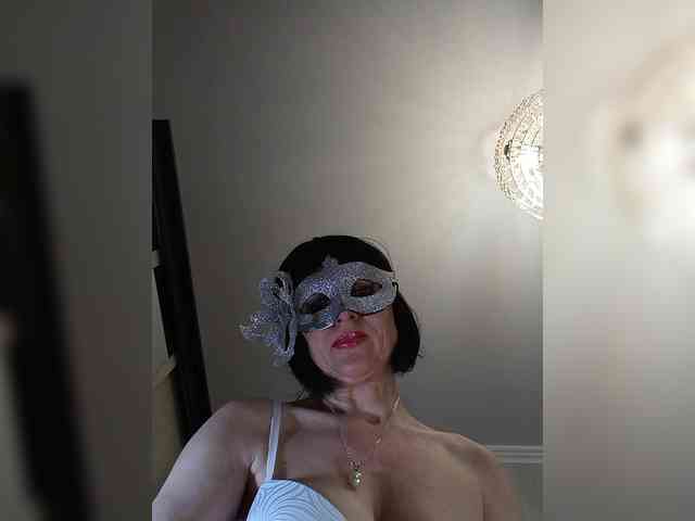Lilya18 webcam