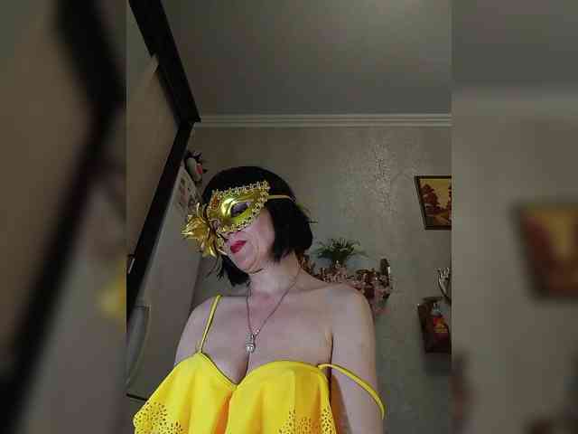 Lilya18 webcam