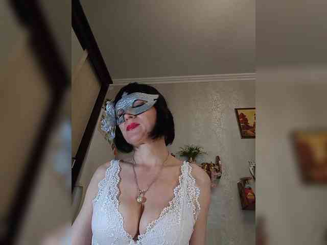 Lilya18 webcam