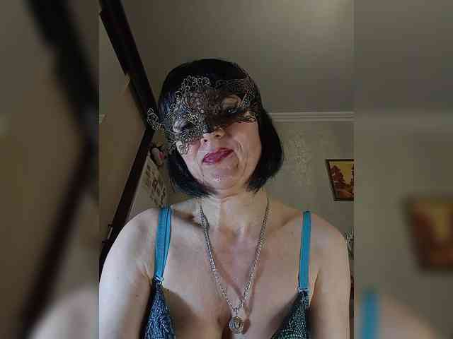 Lilya18 webcam