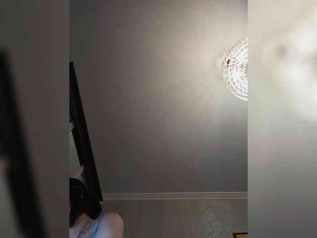 Lilya18 webcam