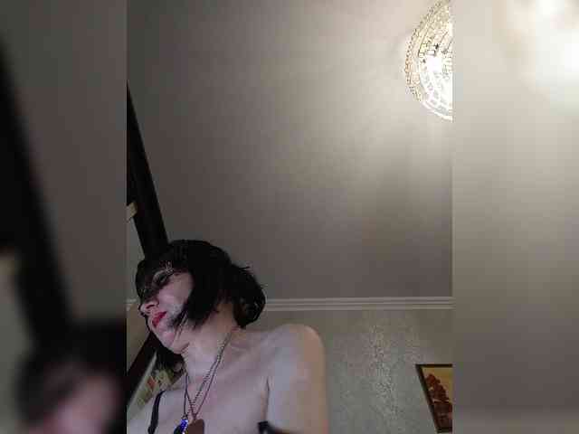 Lilya18 webcam