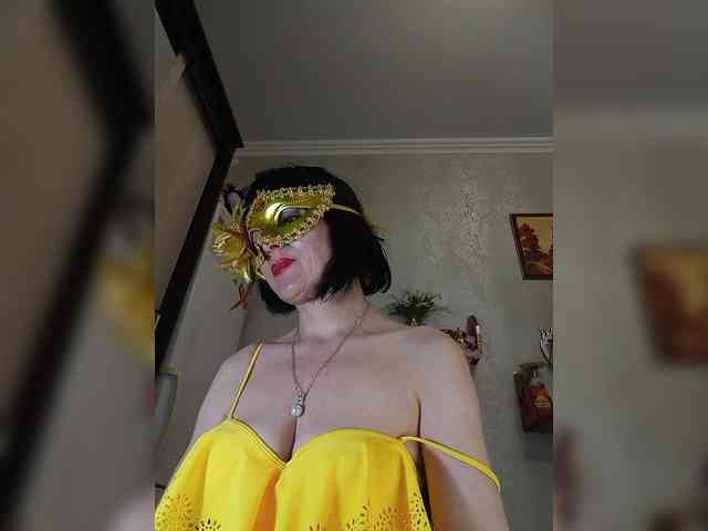 Lilya18 webcam