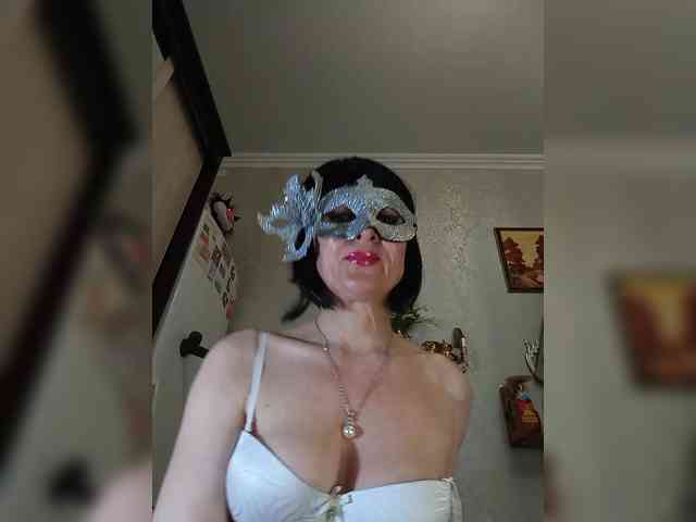 Lilya18 webcam