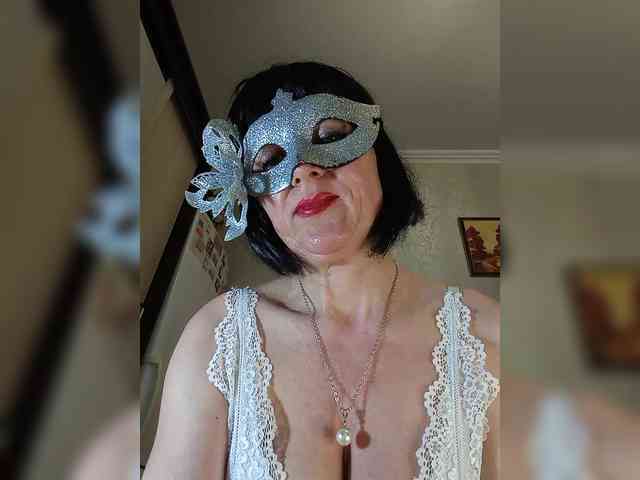 Lilya18 webcam