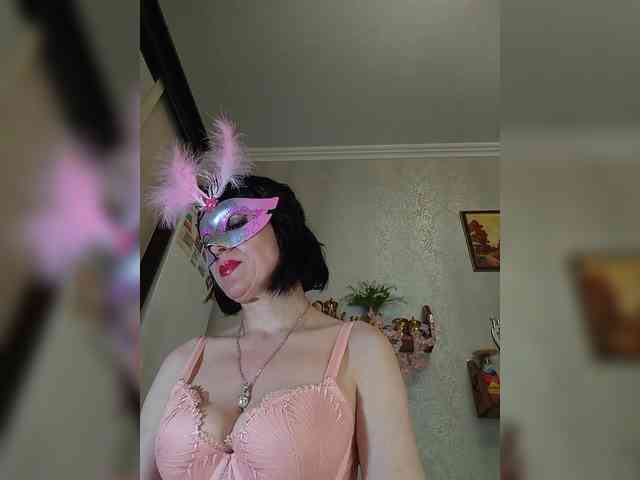 Lilya18 webcam