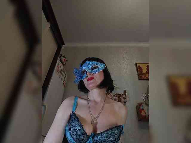Lilya18 webcam