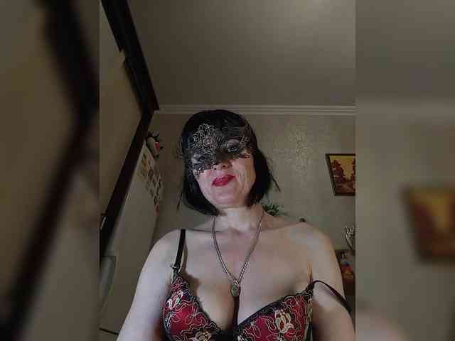 Lilya18 webcam