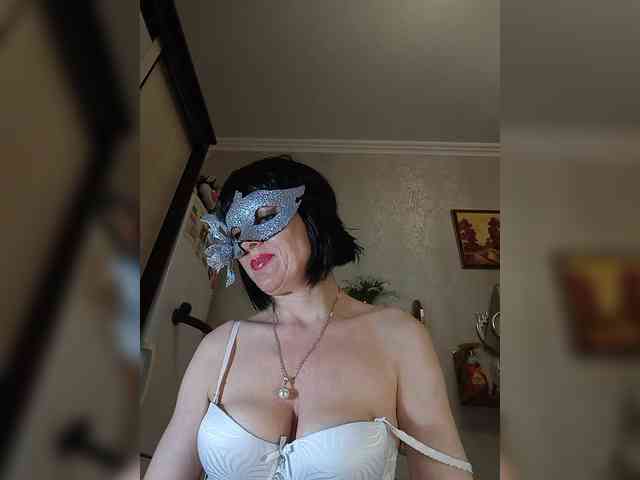 Lilya18 webcam
