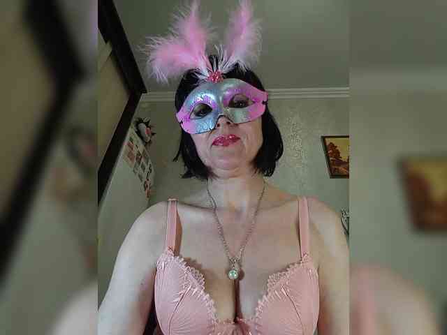Lilya18 webcam
