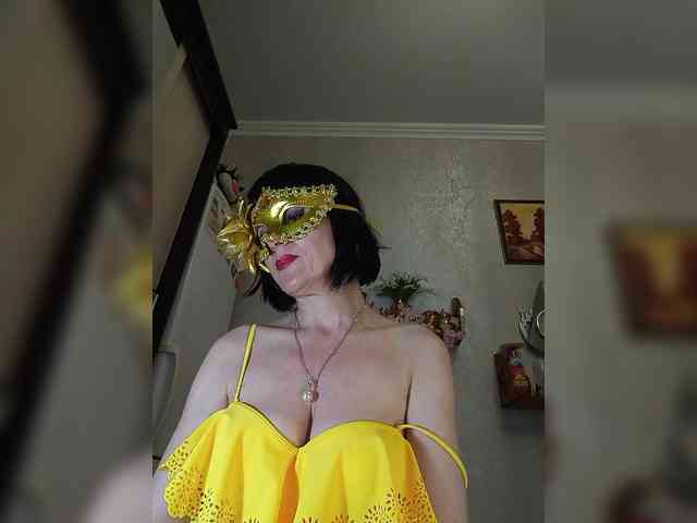 Lilya18 webcam