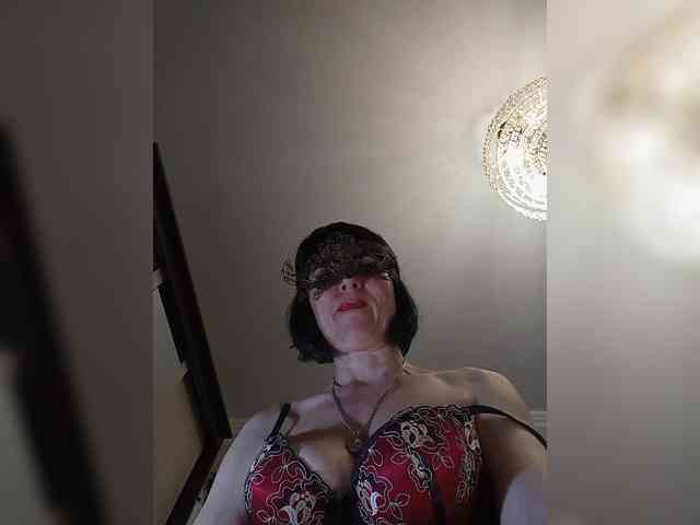 Lilya18 webcam