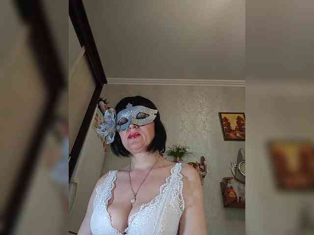 Lilya18 webcam