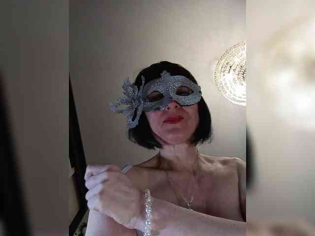 Lilya18 webcam