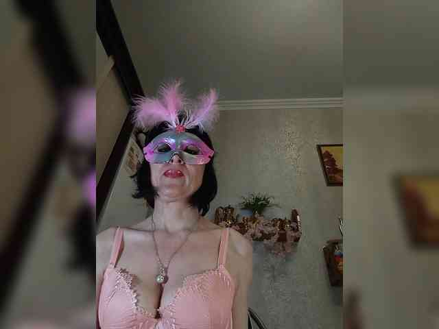 Lilya18 webcam