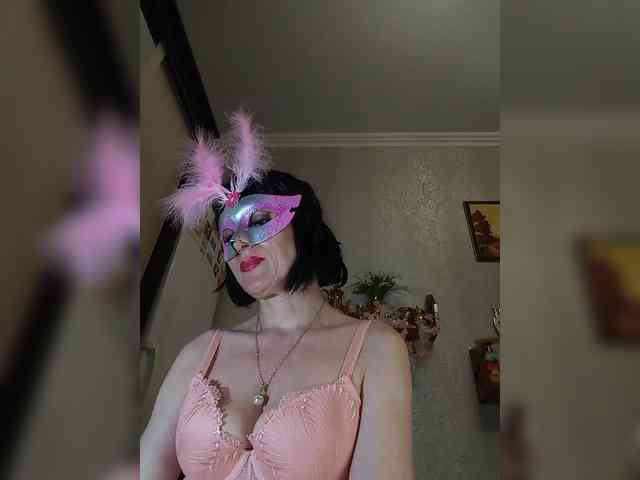 Lilya18 webcam