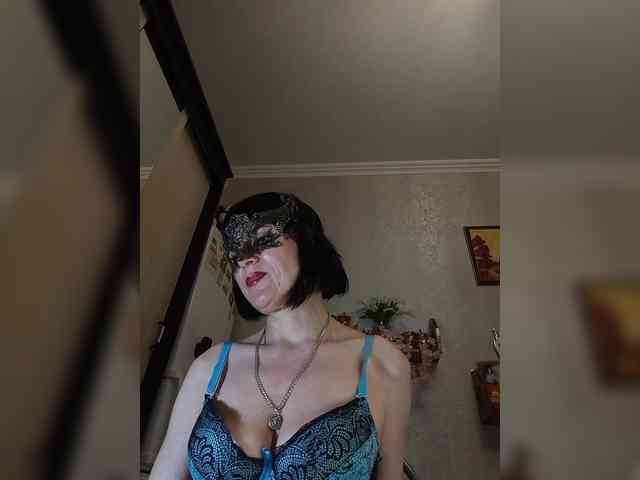 Lilya18 webcam