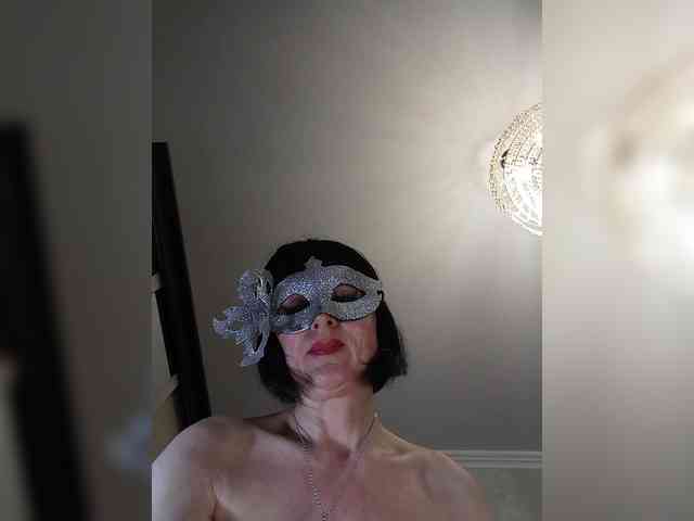 Lilya18 webcam