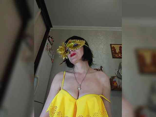 Lilya18 webcam