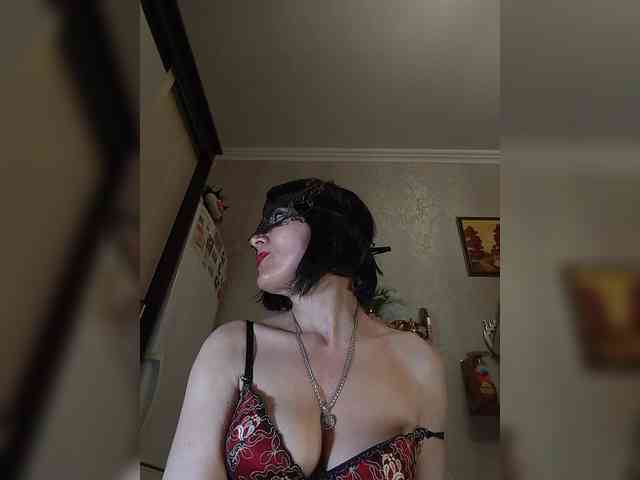 Lilya18 webcam