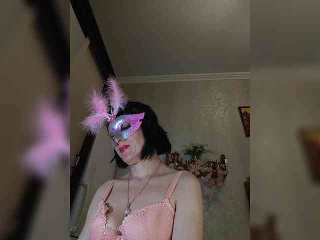 Lilya18 webcam