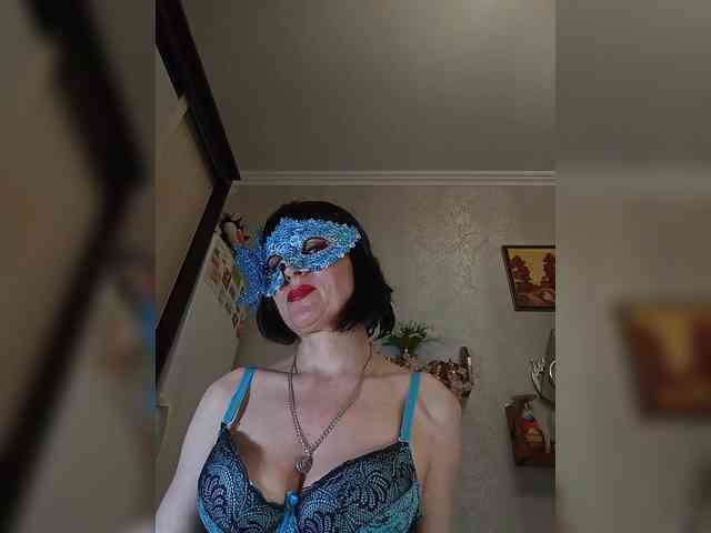 Lilya18 webcam