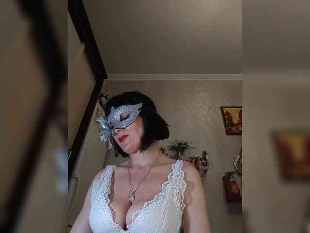 Lilya18 webcam