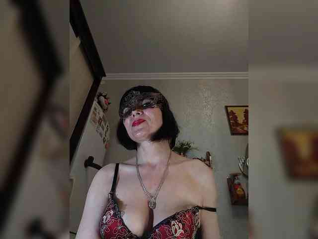 Lilya18 webcam