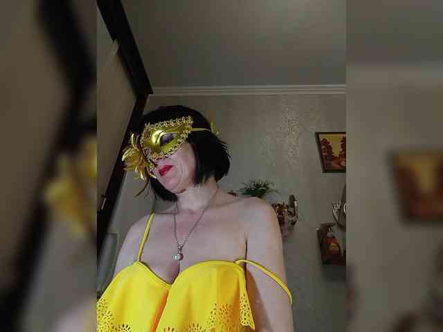 Lilya18 webcam