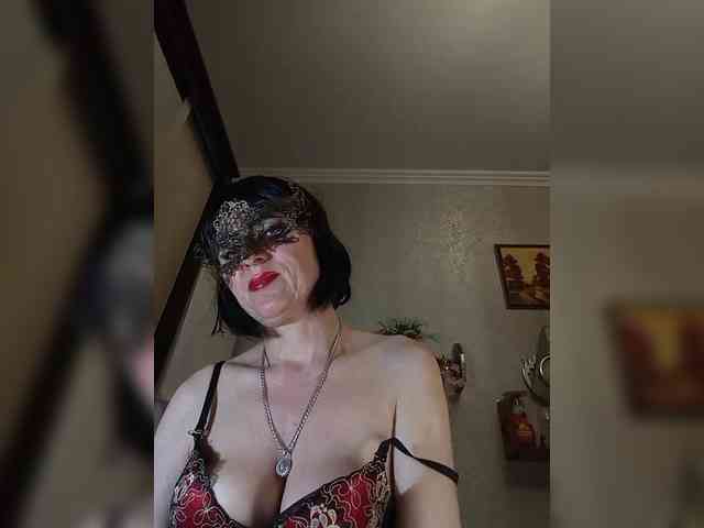 Lilya18 webcam