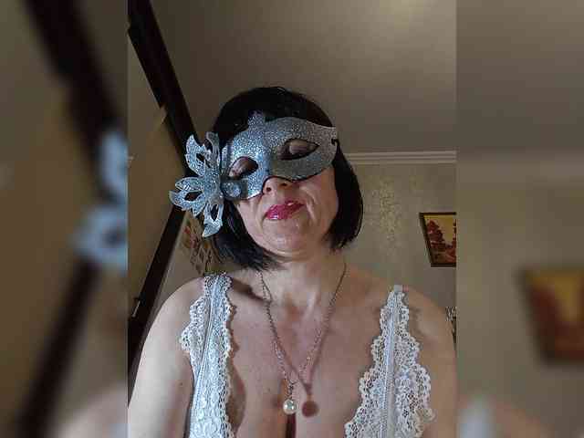 Lilya18 webcam
