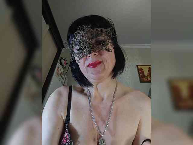 Lilya18 webcam