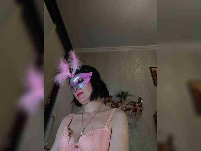 Lilya18 webcam