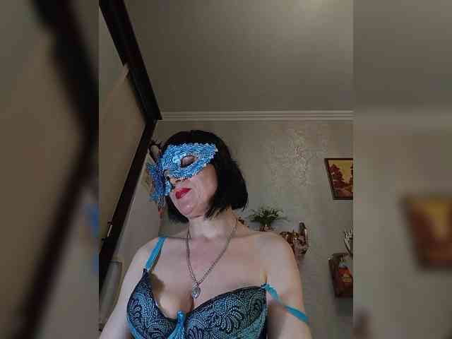 Lilya18 webcam
