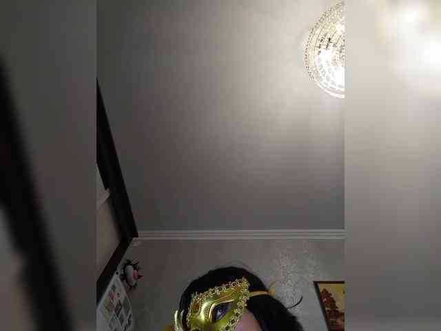 Lilya18 webcam