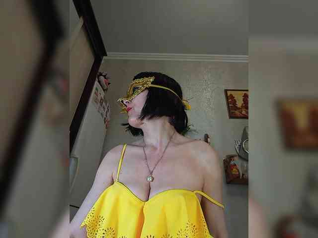 Lilya18 webcam
