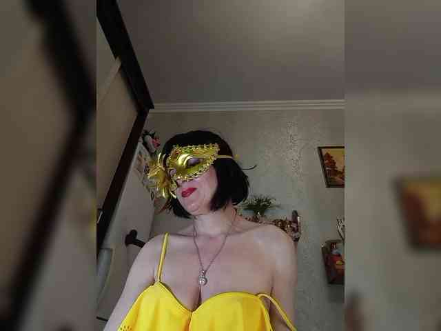 Lilya18 webcam