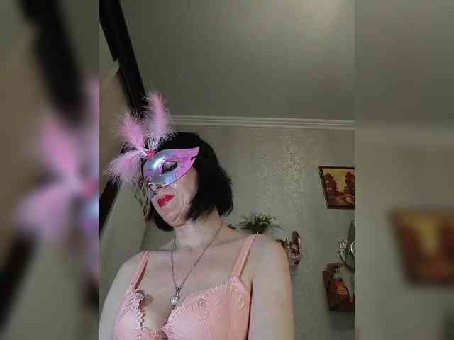 Lilya18 webcam