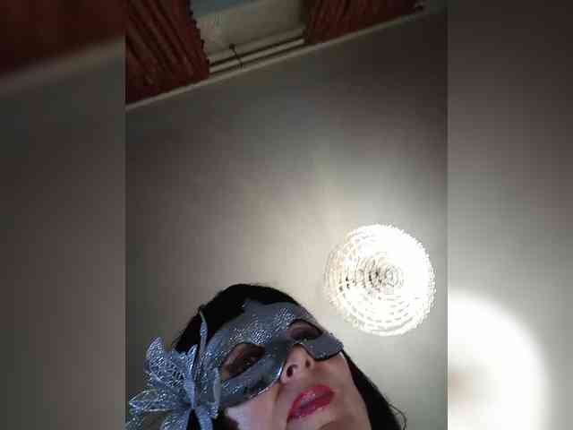 Lilya18 webcam