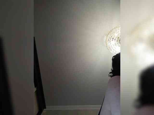 Lilya18 webcam