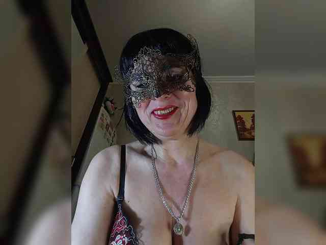 Lilya18 webcam