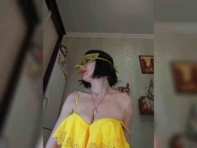 Lilya18 webcam