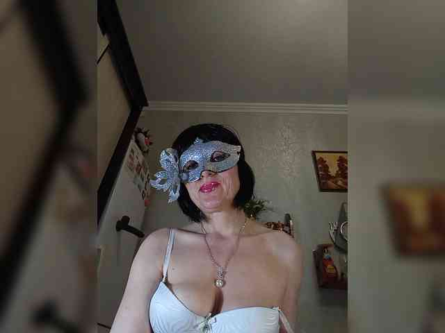 Lilya18 webcam