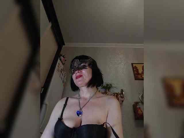 Lilya18 webcam