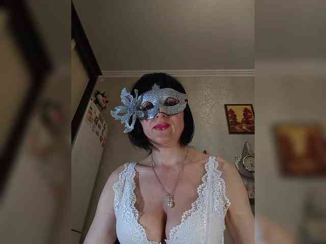 Lilya18 webcam