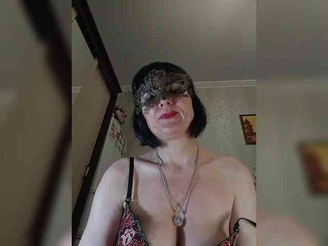 Lilya18 webcam