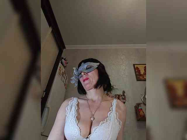 Lilya18 webcam