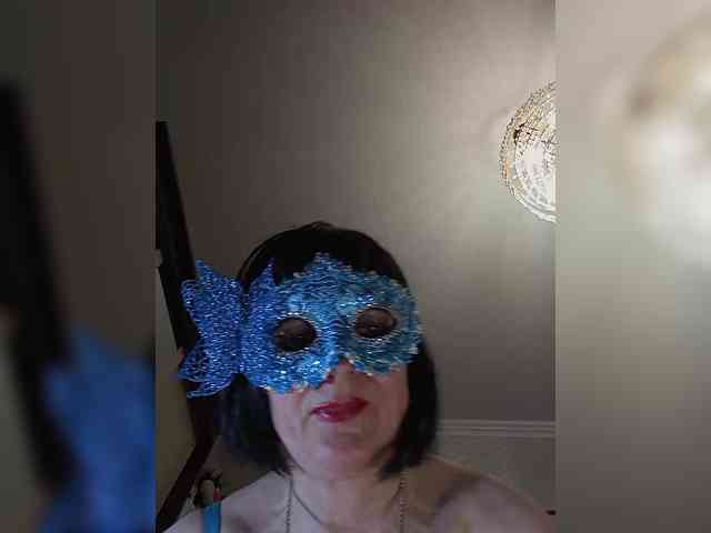 Lilya18 webcam