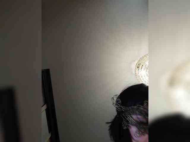 Lilya18 webcam