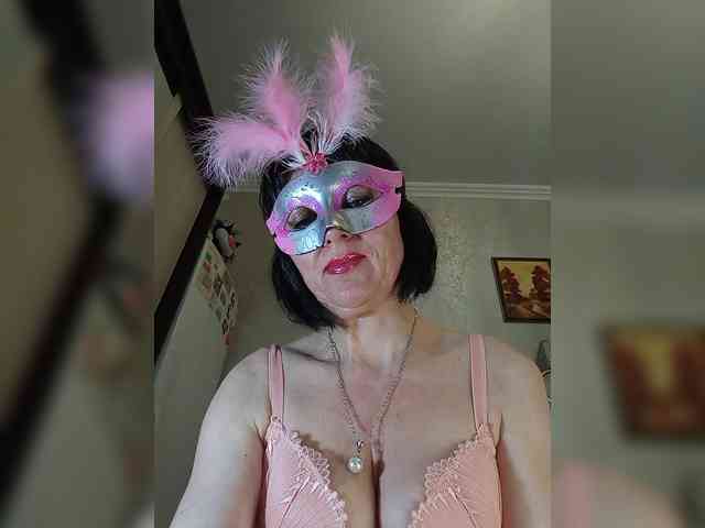 Lilya18 webcam